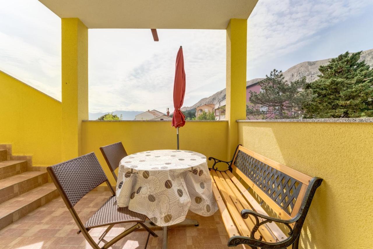 Apartments With A Parking Space Baska, Krk - 13907 Extérieur photo