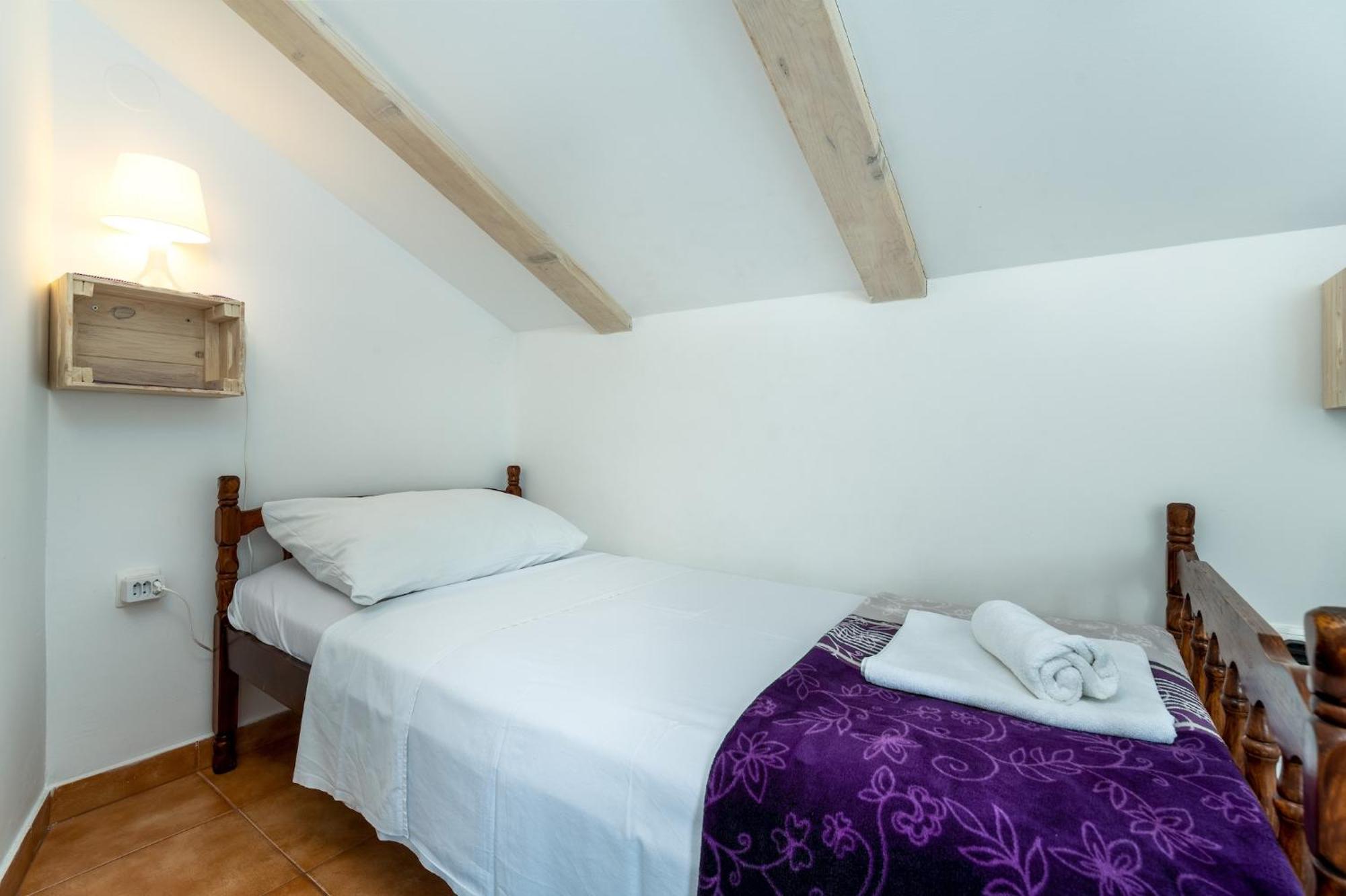 Apartments With A Parking Space Baska, Krk - 13907 Chambre photo
