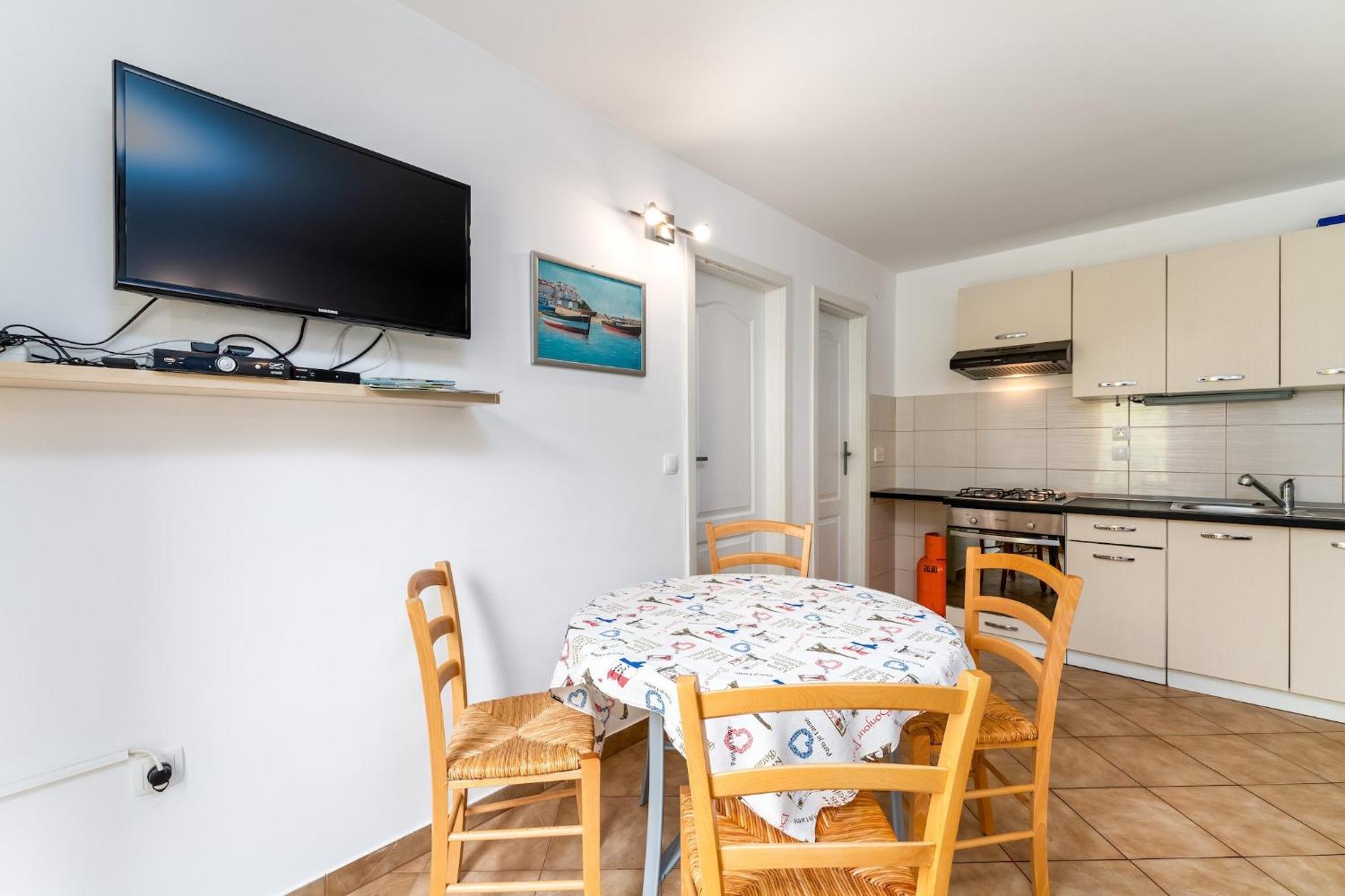 Apartments With A Parking Space Baska, Krk - 13907 Chambre photo