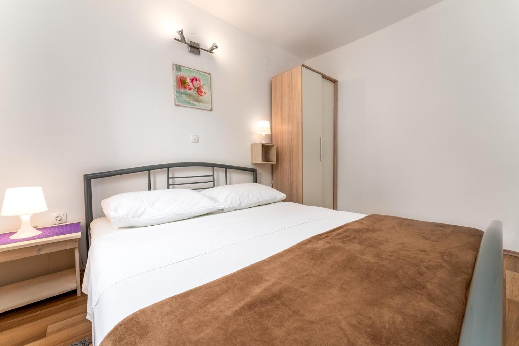 Apartments With A Parking Space Baska, Krk - 13907 Chambre photo