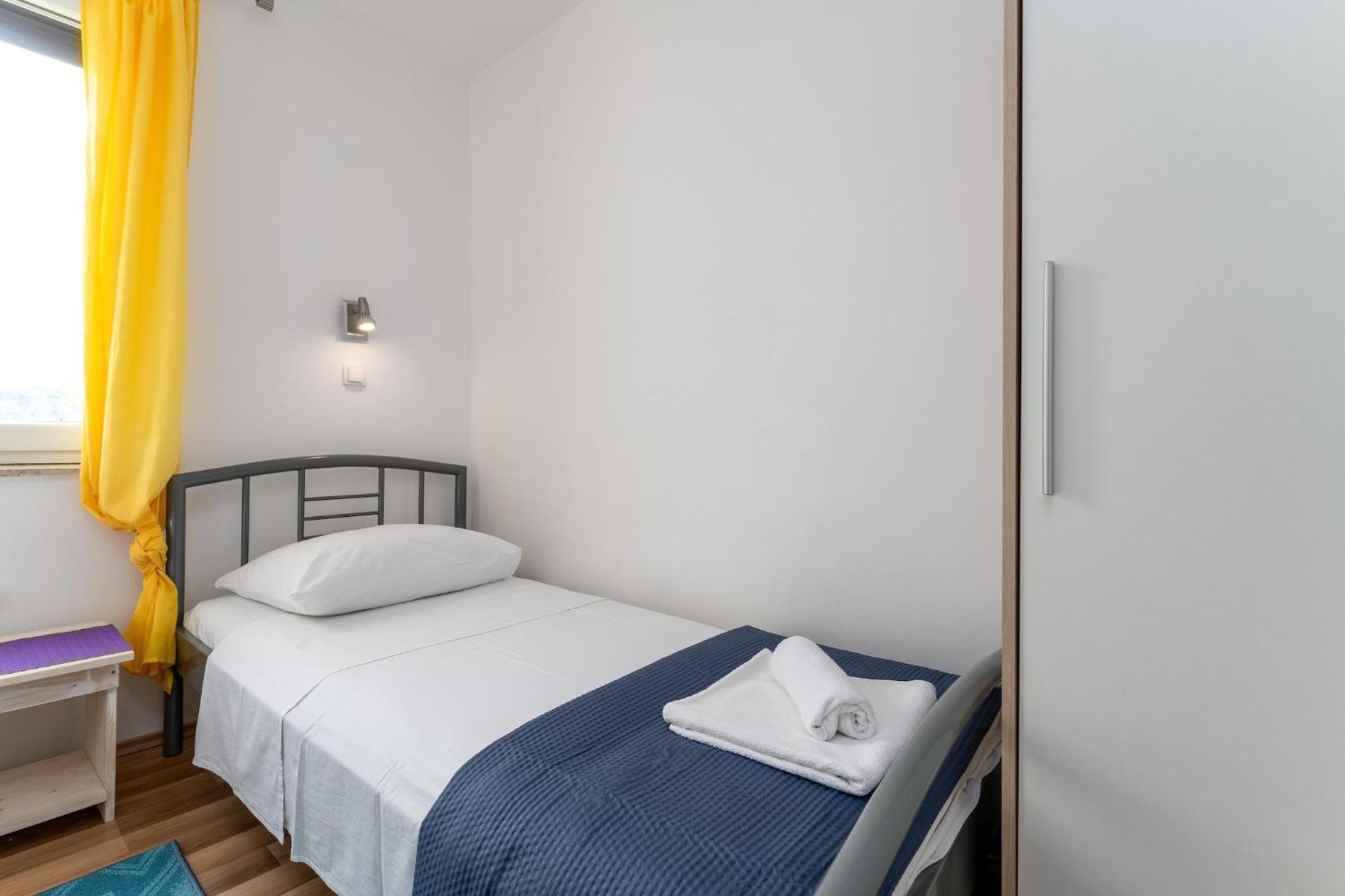 Apartments With A Parking Space Baska, Krk - 13907 Chambre photo
